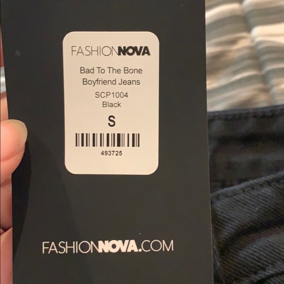 Boyfriend Jeans - Picture 2 of 4